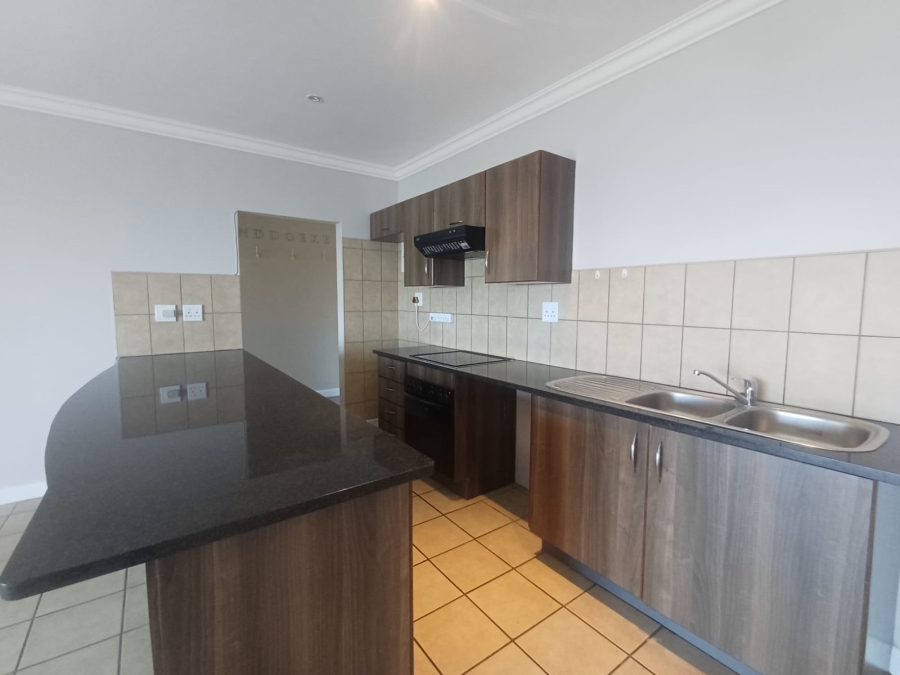 To Let 3 Bedroom Property for Rent in Dana Bay Western Cape